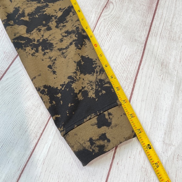 Lululemon Men's City Sweat Pullover Hoodie - Small - black tan hooded sweatshirt - Picture 12 of 15